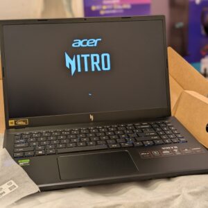 Ordinateur Gamer PC Acer Nitro V-15 ANV15-51 Core i7-13620H 16GB 512GB SSD 15.6" FHD IPS 144Hz DOS RTX 3050 06GB Black Backlit Eng KB Prix : 635.000FCFA