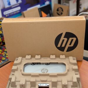 Ordinateur PC HP Probook 450 G10 Intel Core i7 13th Gen 512Go SSD Ram 08Go Clavier lumineux Français Azerty d’origine Prix : 595.000FCFA