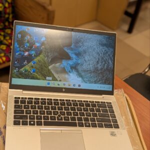 Ordinateur PC HP Elitebook 840 G7 256GB SSD Core i5-10th Gen Ram 16Go Clavier retroéclairé Prix : 270.000FCFA 