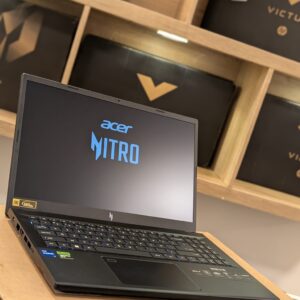 PC Acer Nitro V-15 ANV15-51 Core i7-13620H 16GB 512GB SSD 15.6" FHD IPS 144Hz DOS RTX 3050 06GB Black Backlit Eng KB Prix : 635.000FCFA