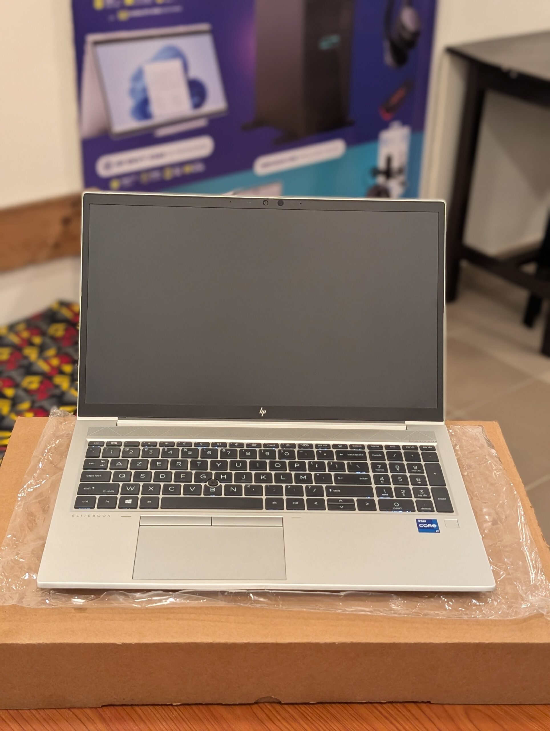 Ordinateur PC HP Elitebook 850 G8 Intel Core i7-1185G7 3.00GHz SSD 512 gb Ram 16gb Prix : 395.000FCFA Benin|Cotonou – Image 4