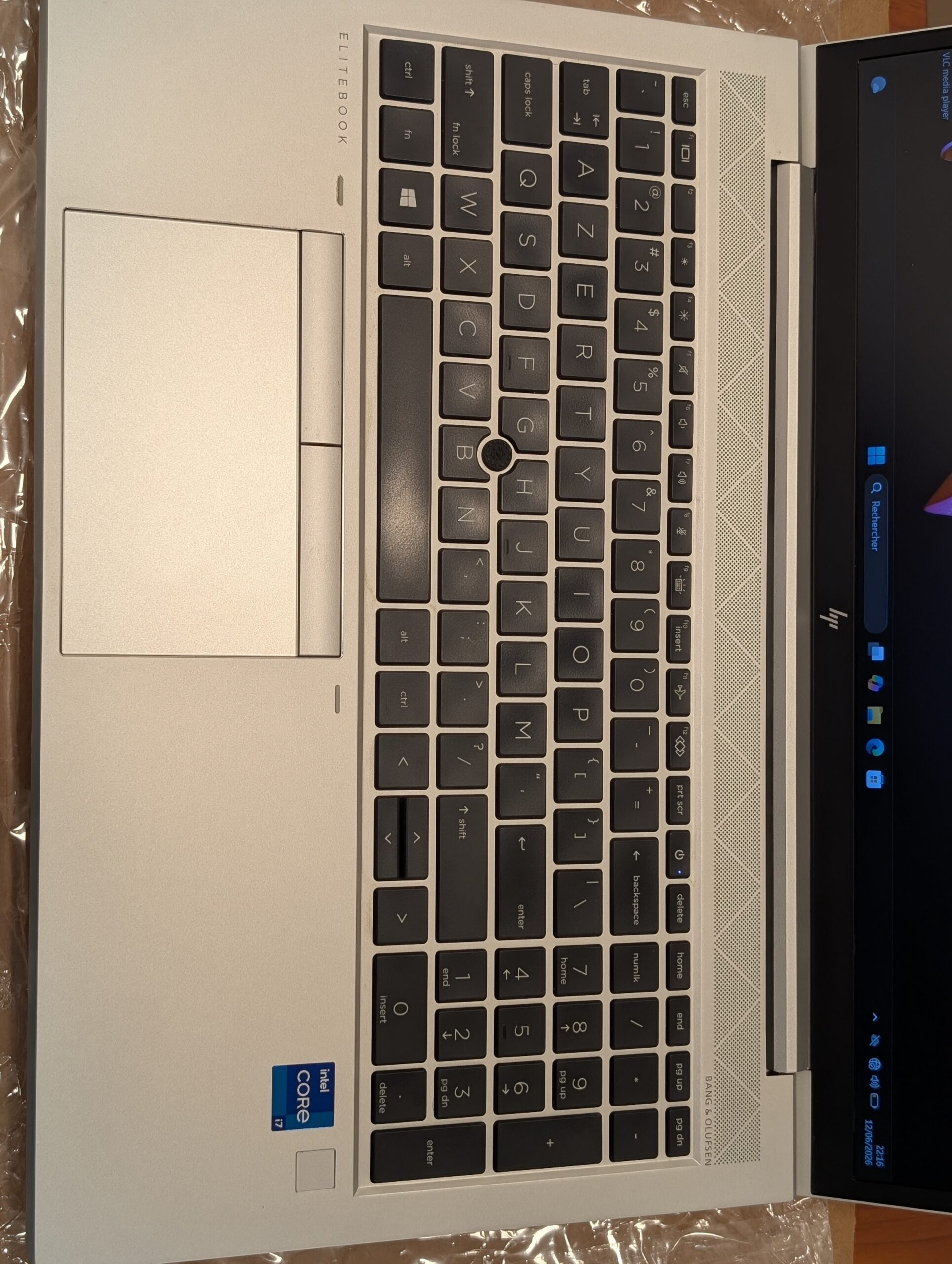 Ordinateur PC HP Elitebook 850 G8 Intel Core i7-1185G7 3.00GHz SSD 512 gb Ram 16gb Prix : 395.000FCFA Benin|Cotonou – Image 9