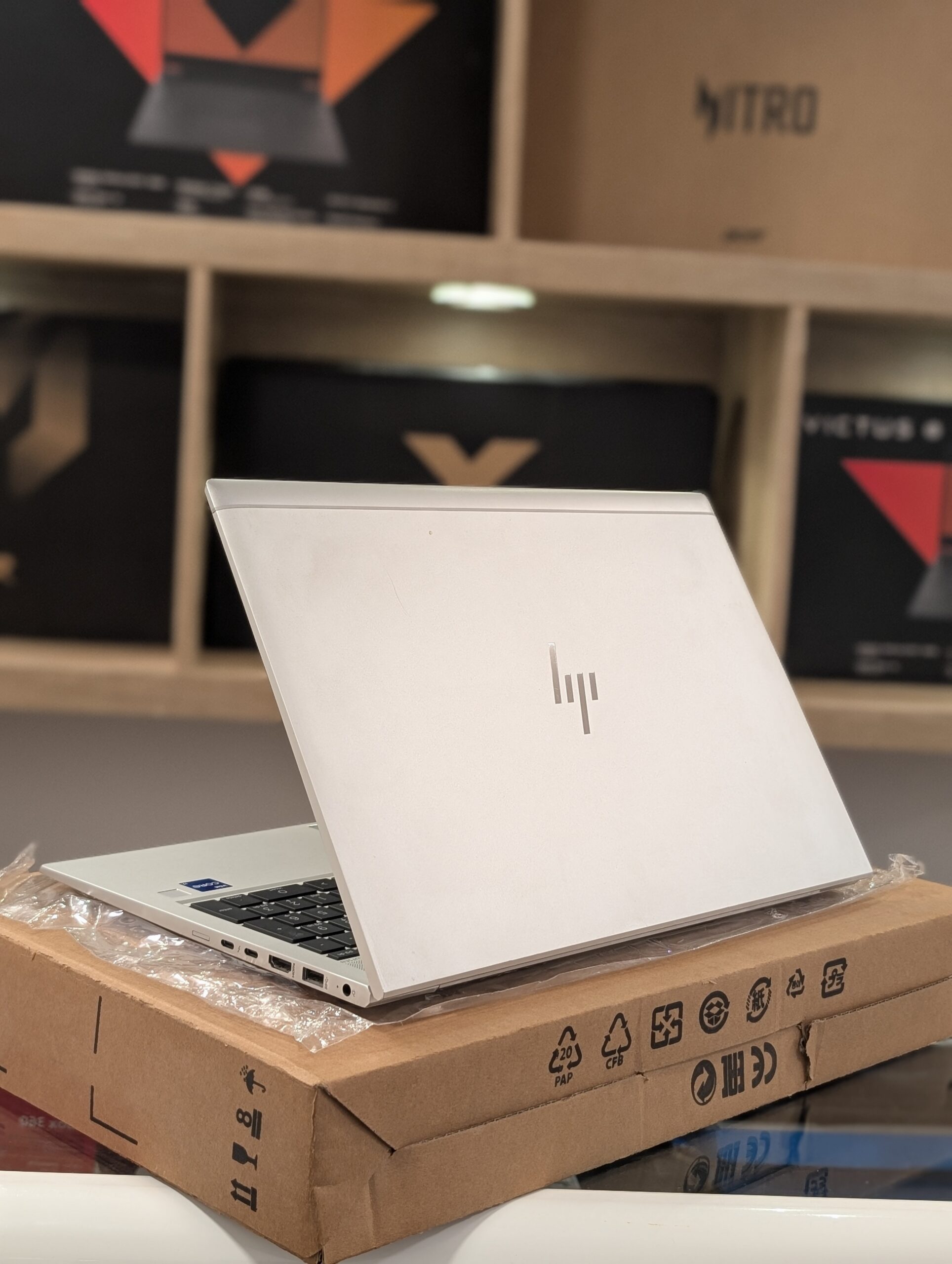 Ordinateur PC HP Elitebook 850 G8 Intel Core i7-1185G7 3.00GHz SSD 512 gb Ram 16gb Prix : 395.000FCFA Benin|Cotonou – Image 26