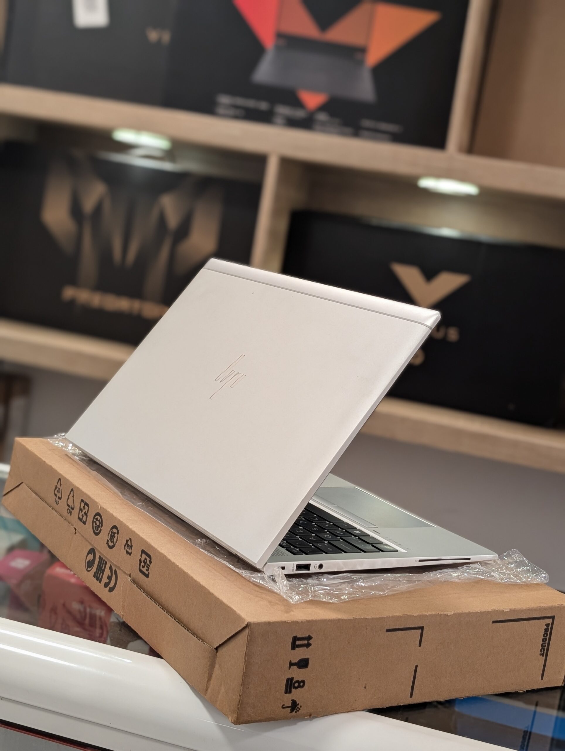 Ordinateur PC HP Elitebook 850 G8 Intel Core i7-1185G7 3.00GHz SSD 512 gb Ram 16gb Prix : 395.000FCFA Benin|Cotonou – Image 27