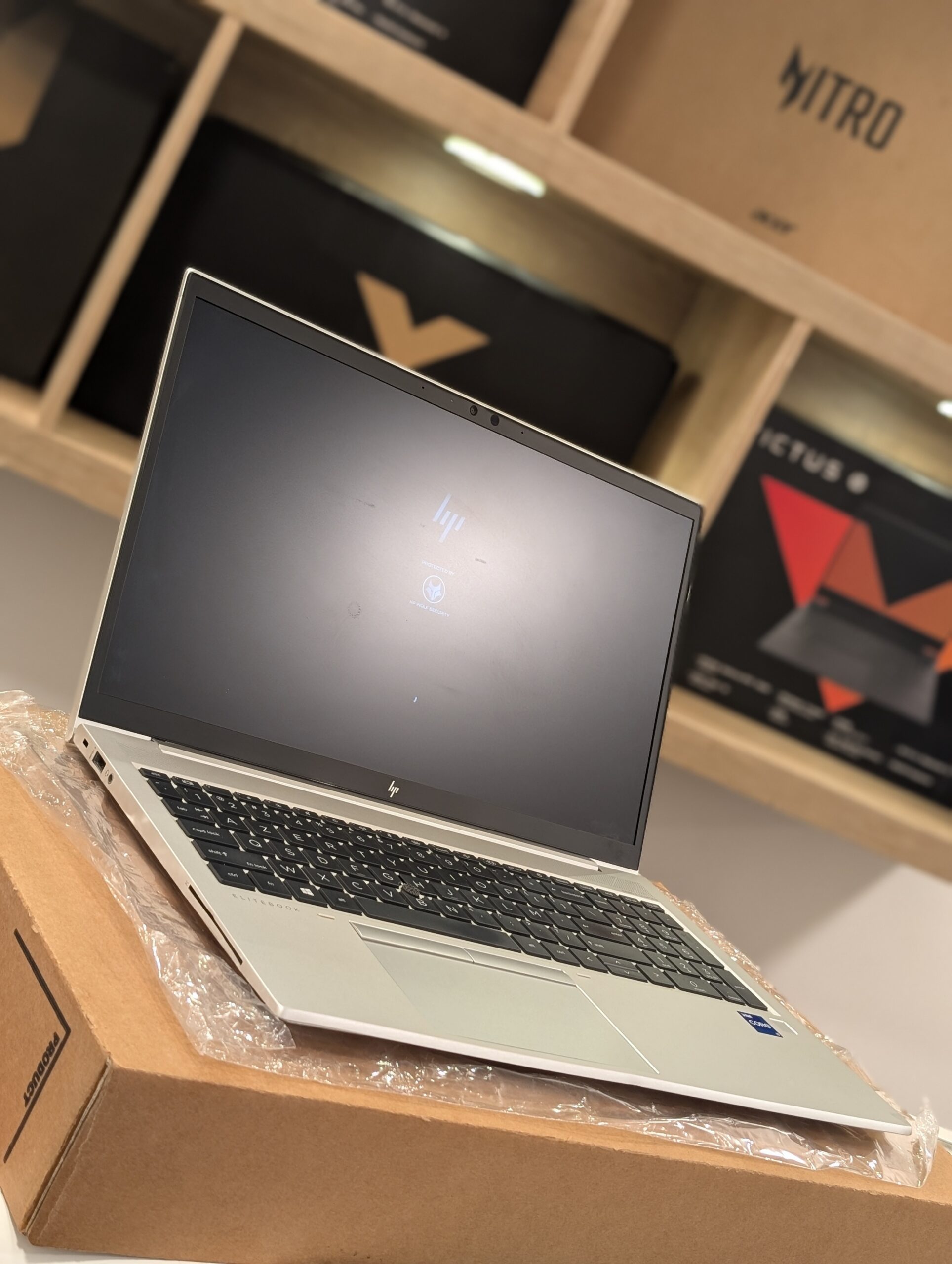 Ordinateur PC HP Elitebook 850 G8 Intel Core i7-1185G7 3.00GHz SSD 512 gb Ram 16gb Prix : 395.000FCFA Benin|Cotonou – Image 29