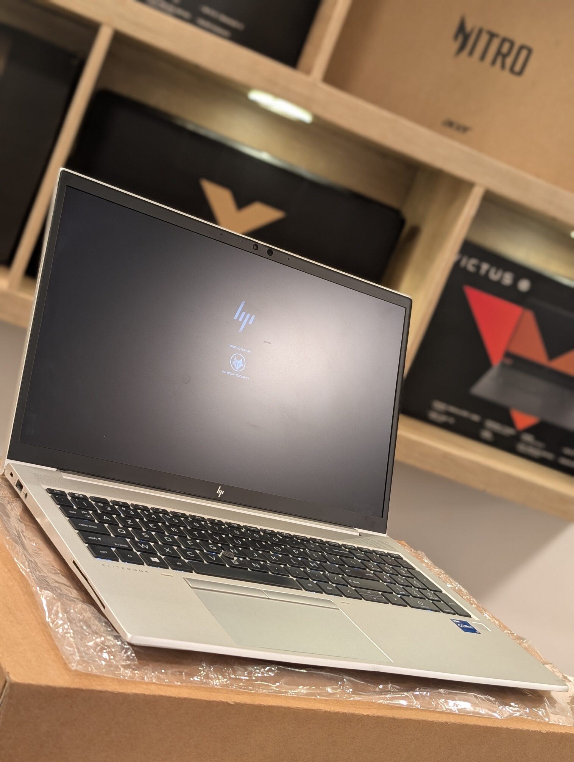 Ordinateur PC HP Elitebook 850 G8 Intel Core i7-1185G7 3.00GHz SSD 512 gb Ram 16gb Prix : 395.000FCFA Benin|Cotonou – Image 30
